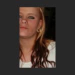 Contacteer me voor ik 19 word alsjeblieft!