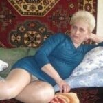 Rijpe vrouw wil een andere pik voelen
