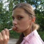 Jonge vrouw uit Veendam zoekt oudere man