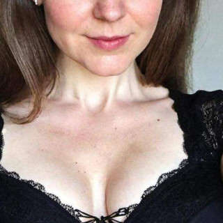 Nette dame zoekt onderdanige man