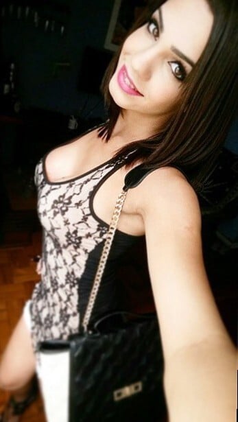 Single vrouw zoekt discreet seks contact in Veendam