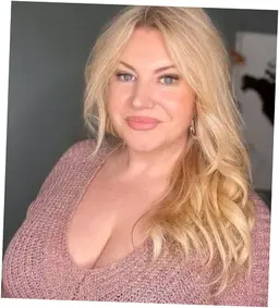 Getrouwde vrouw verlangt naar een andere man