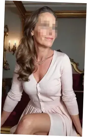 laat je verwennen door een rijpe dame